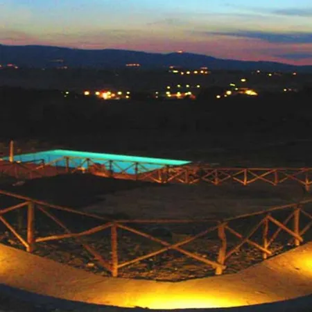 アパート Aircon, Wifi, Infinity Pool, Jacuzzi, Manicured Gardens 6 Apts - All Amazing Colle Umberto