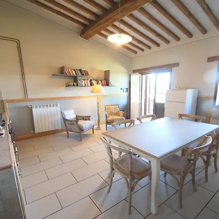アパート Aircon, Wifi, Infinity Pool, Jacuzzi, Manicured Gardens 6 Apts - All Amazing Colle Umberto
