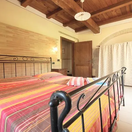 Aircon, Wifi, Infinity Pool, Jacuzzi, Manicured Gardens 6 Apts - All Amazing
