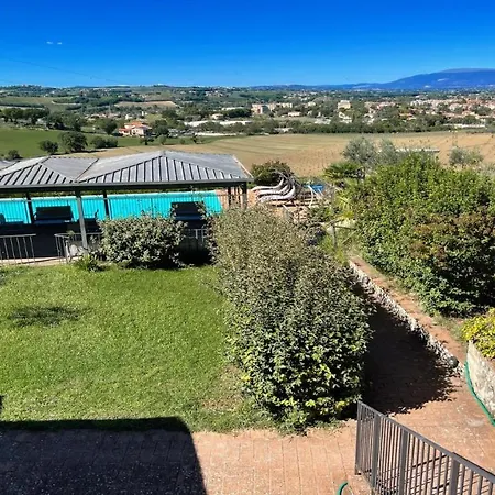 アパート Aircon, Wifi, Infinity Pool, Jacuzzi, Manicured Gardens 6 Apts - All Amazing Colle Umberto